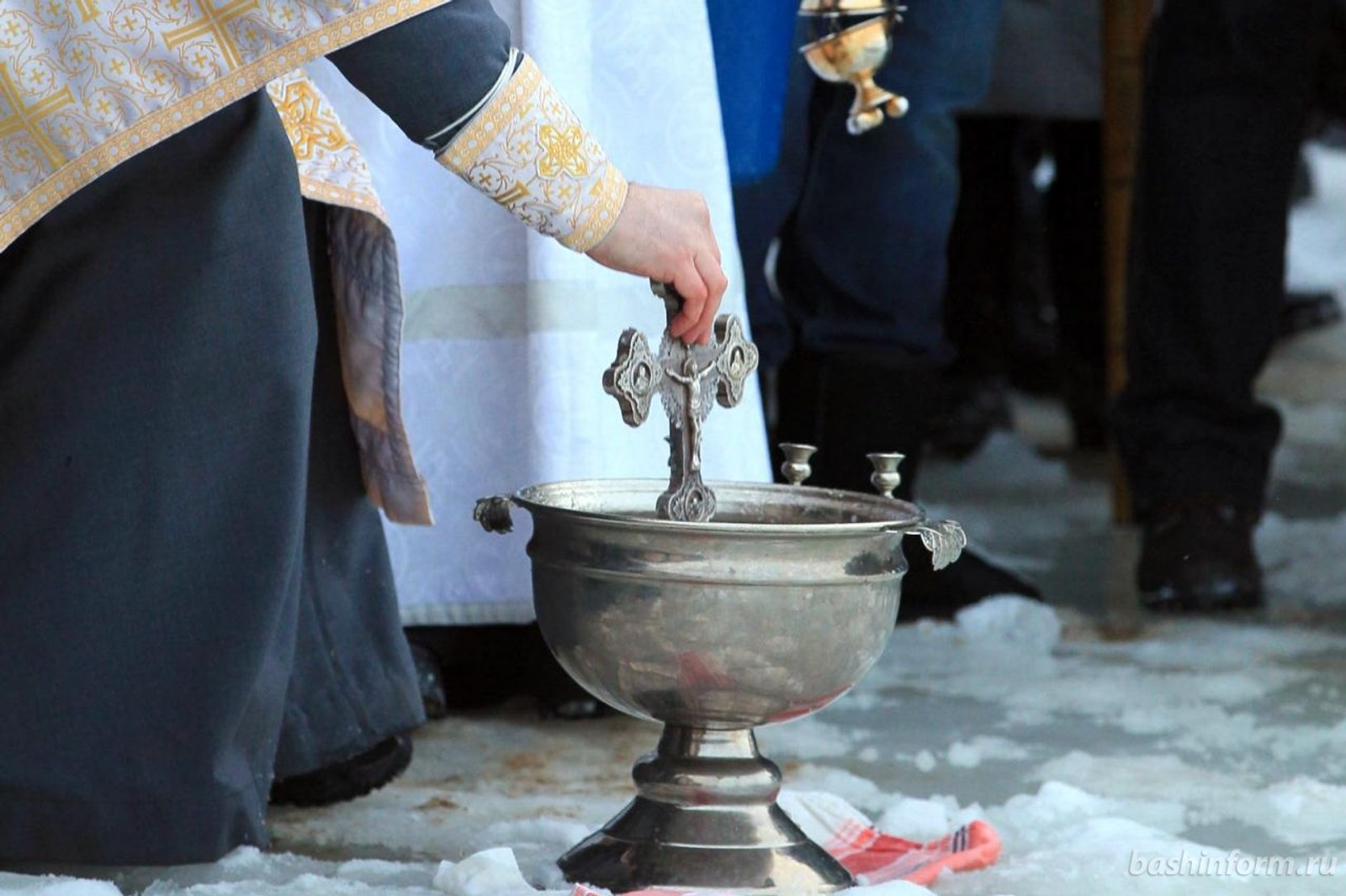 Олег Яровиков