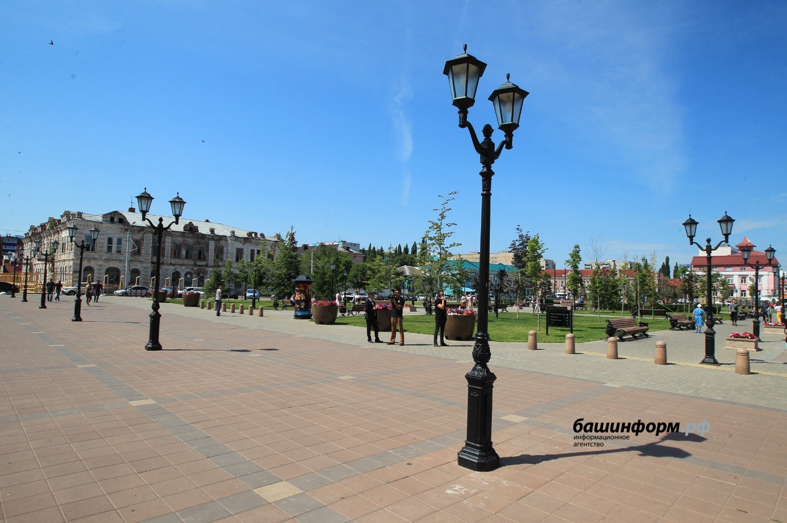 Олег Яровиков