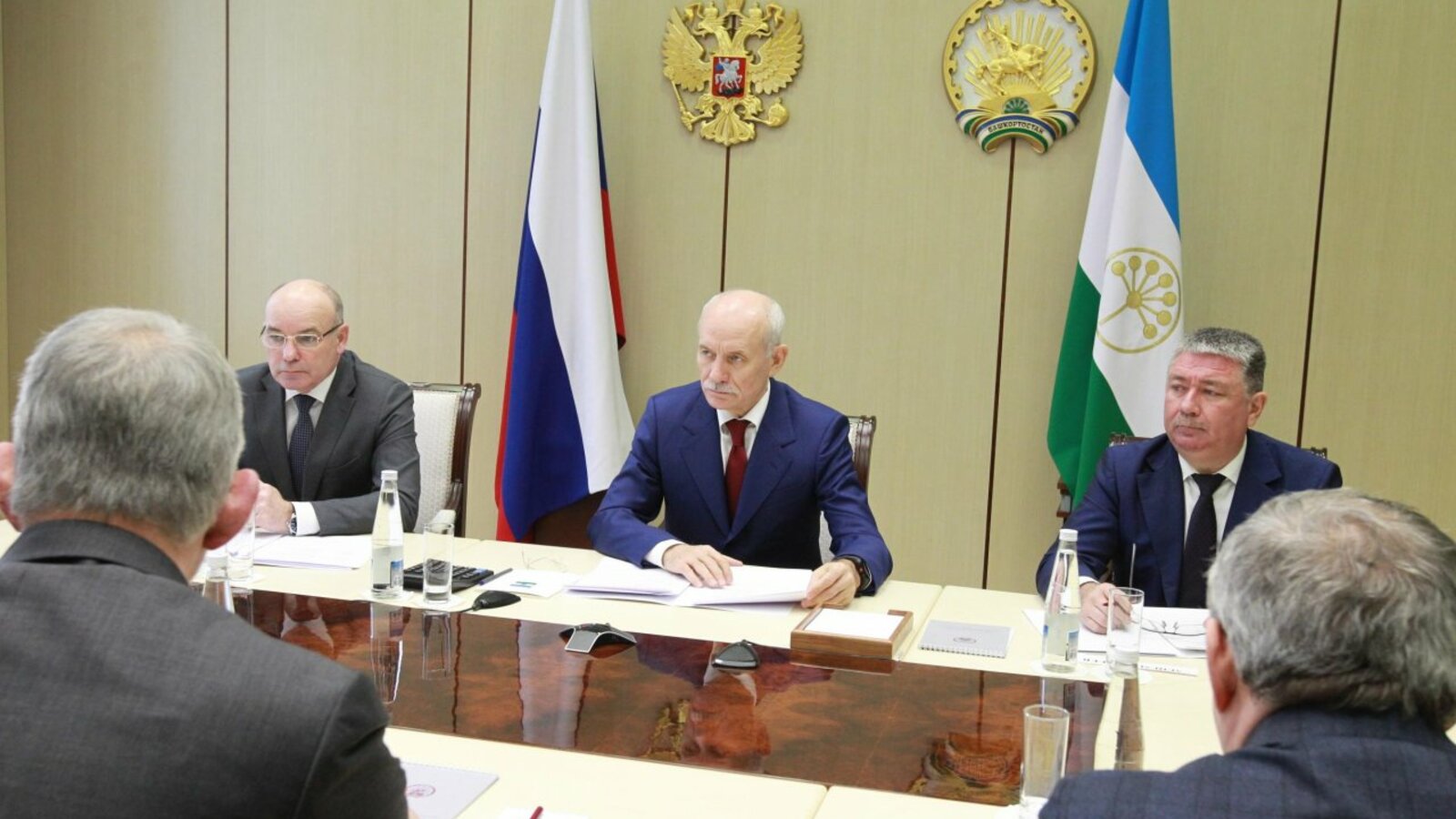 Олег Яровиков