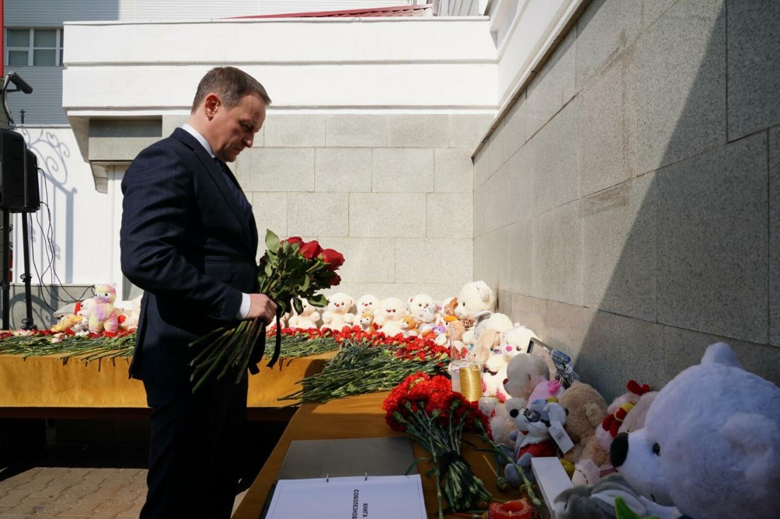 пресс-служба Главы РБ и Валерий Шахов