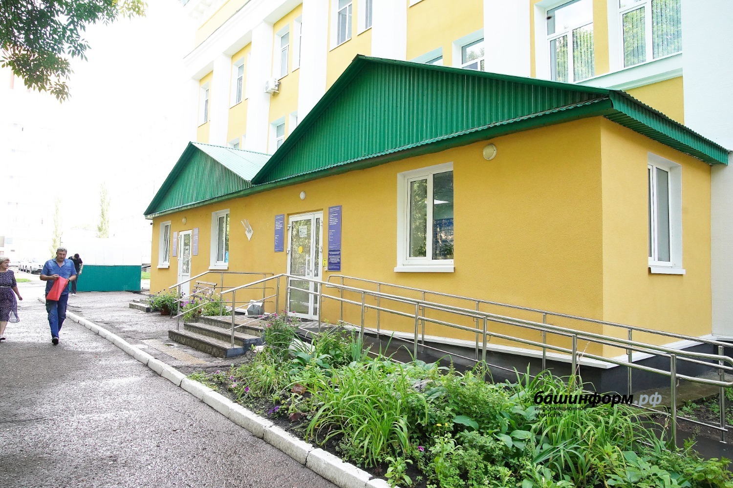 Олег Яровиков