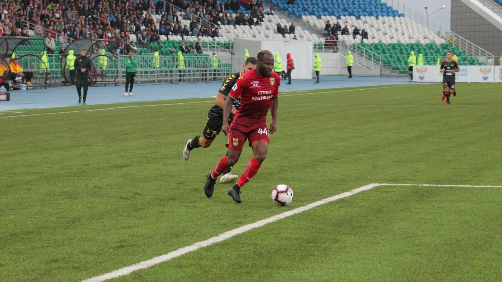 Олег Яровиков