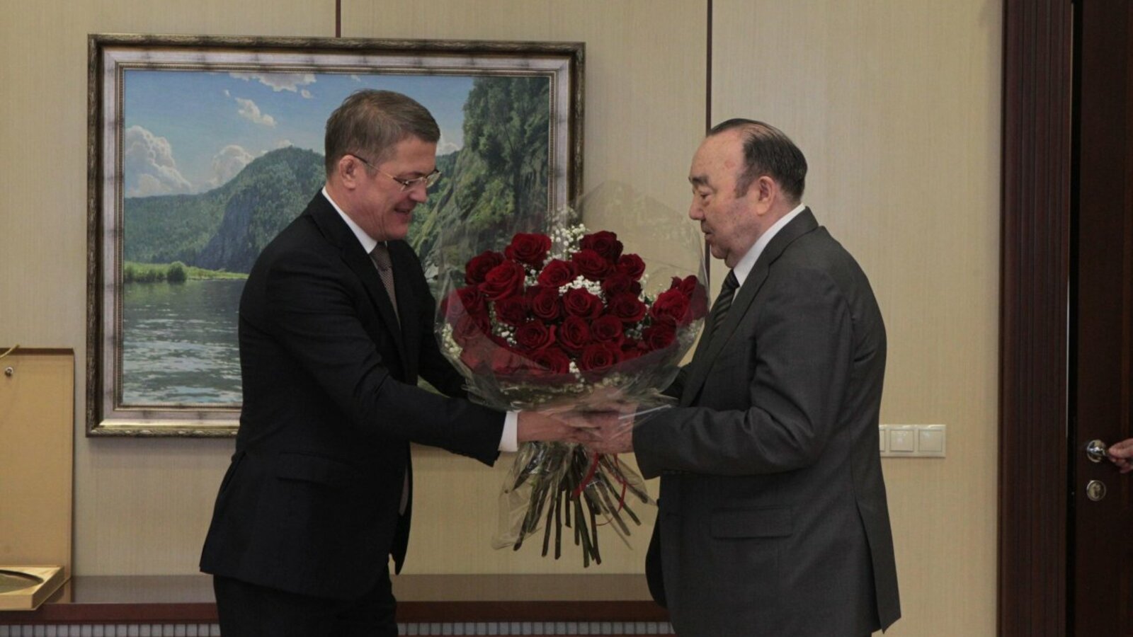 Олег Яровиков