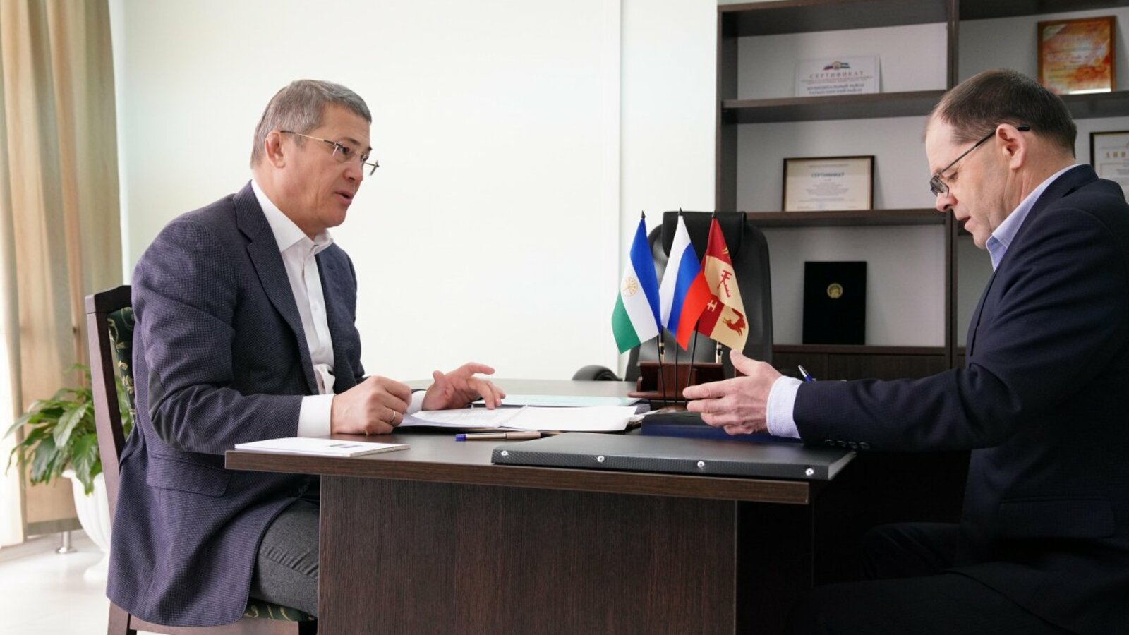 Олег Яровиков