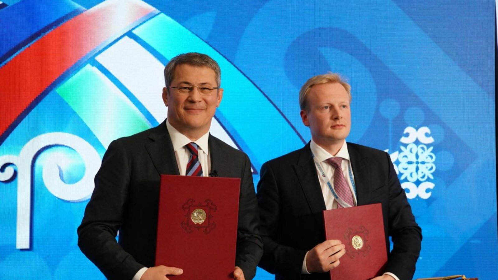 Олег Яровиков