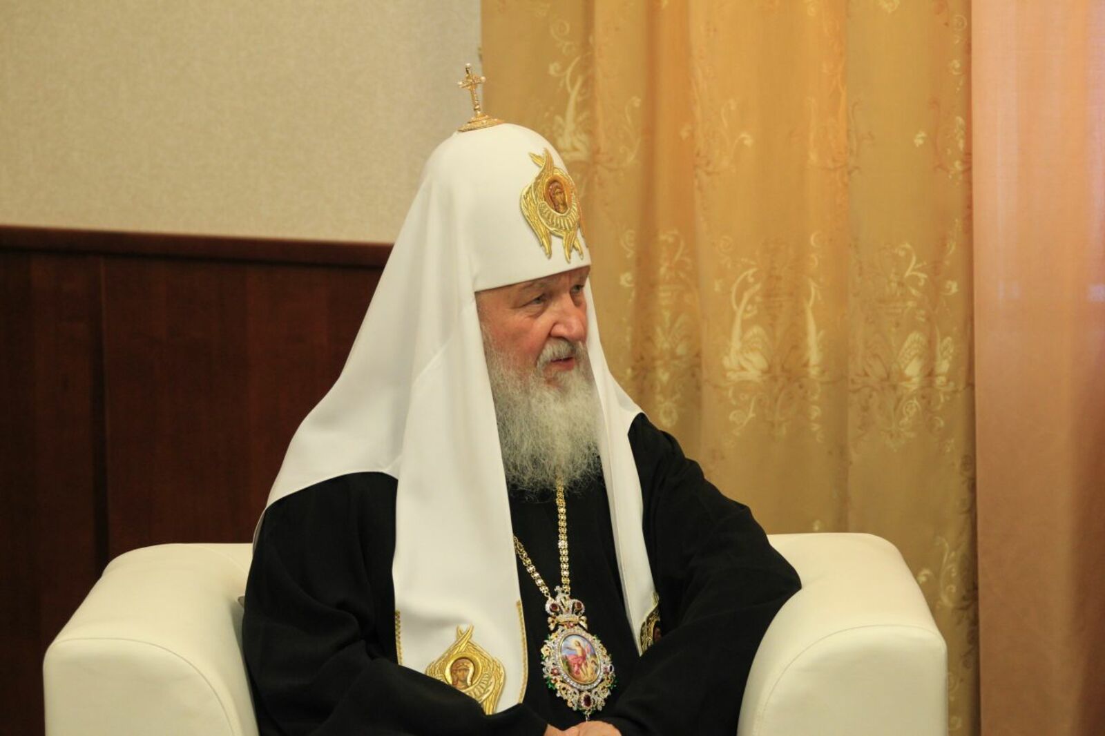 Олег Яровиков