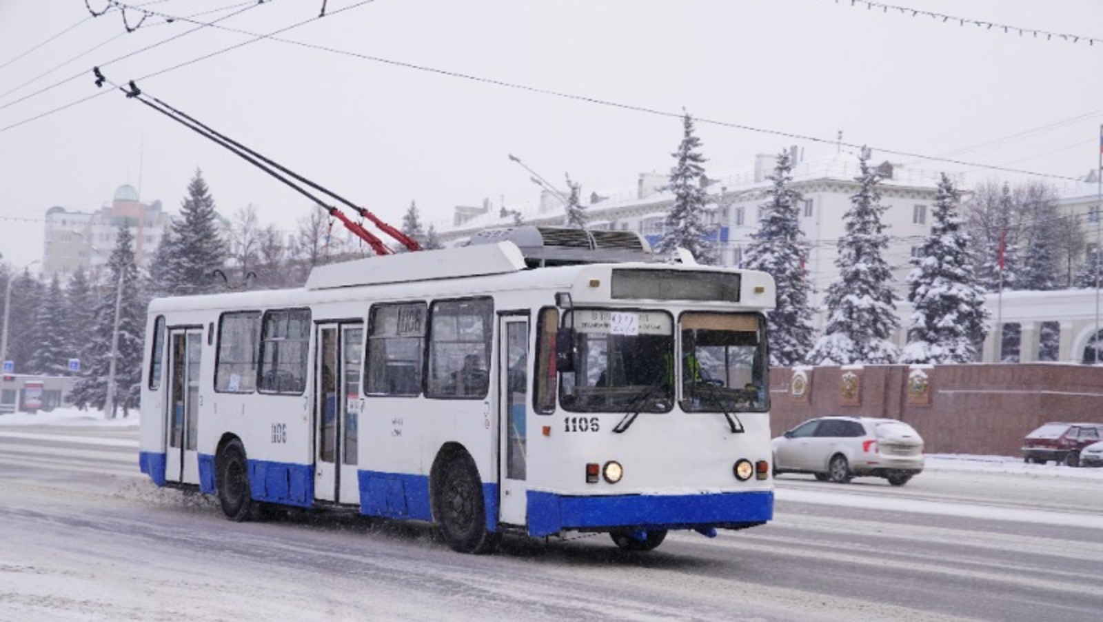 Олег Яровиков