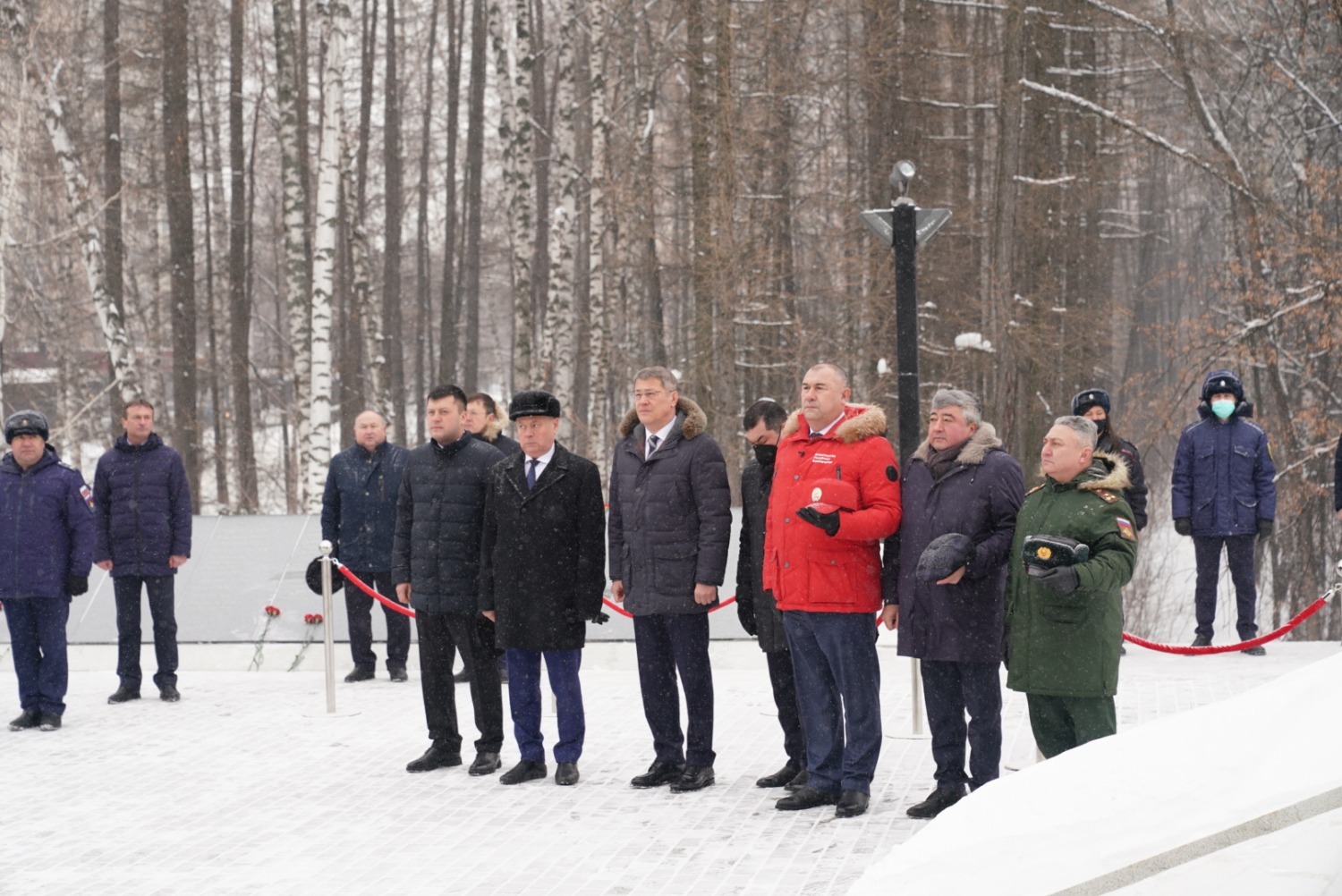 Олег Яровиков