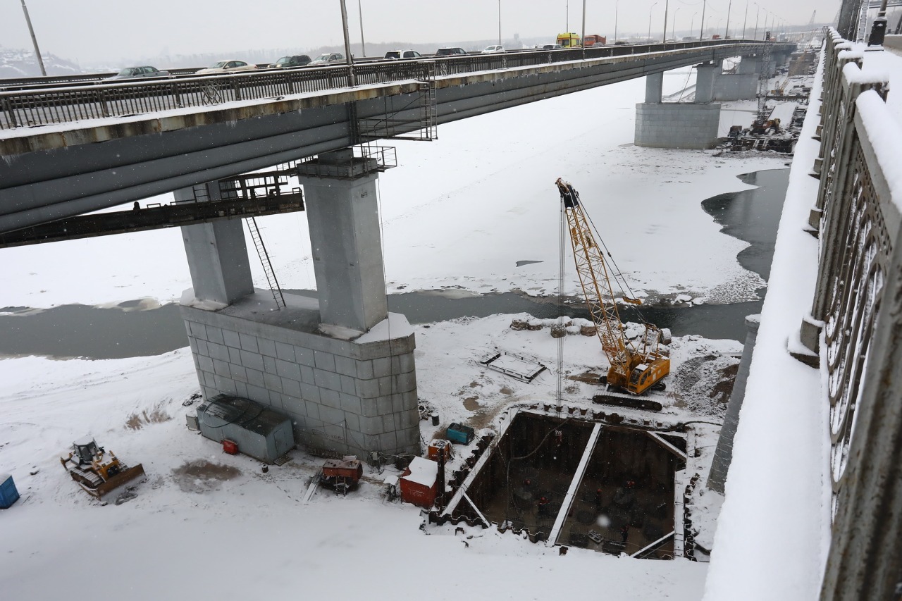 опоры моста под водой