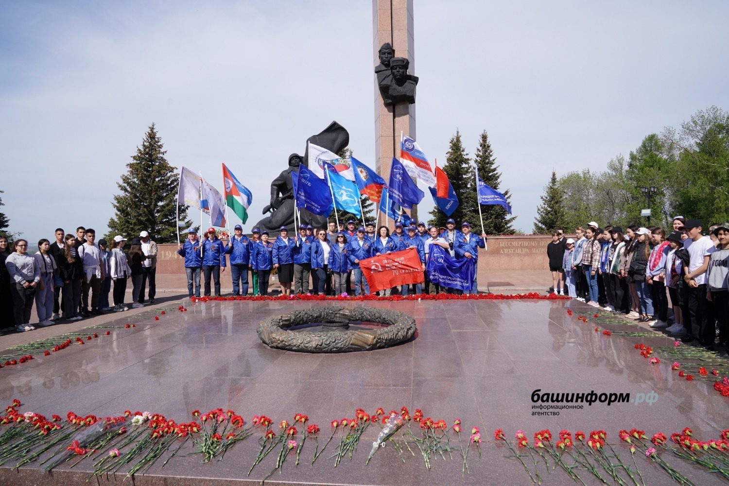Олег Яровиков