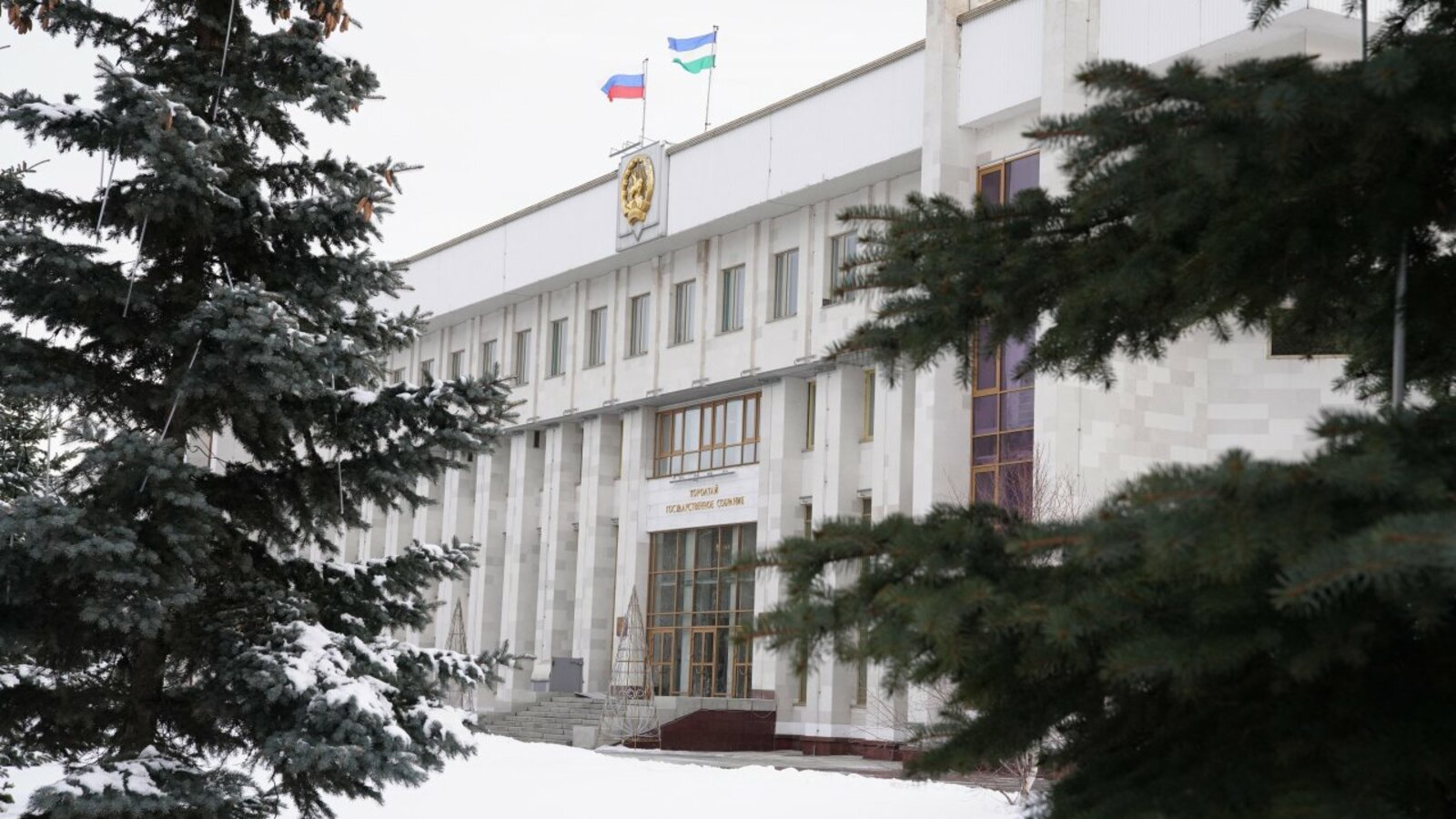 Олег Яровиков