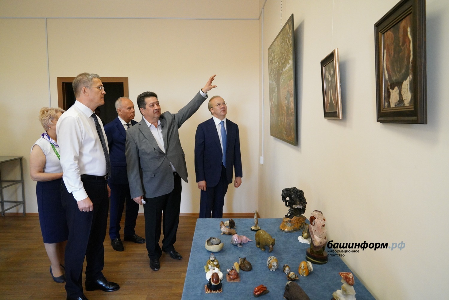 Олег Яровиков