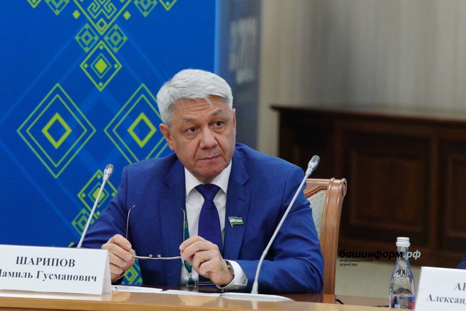Олег Яровиков
