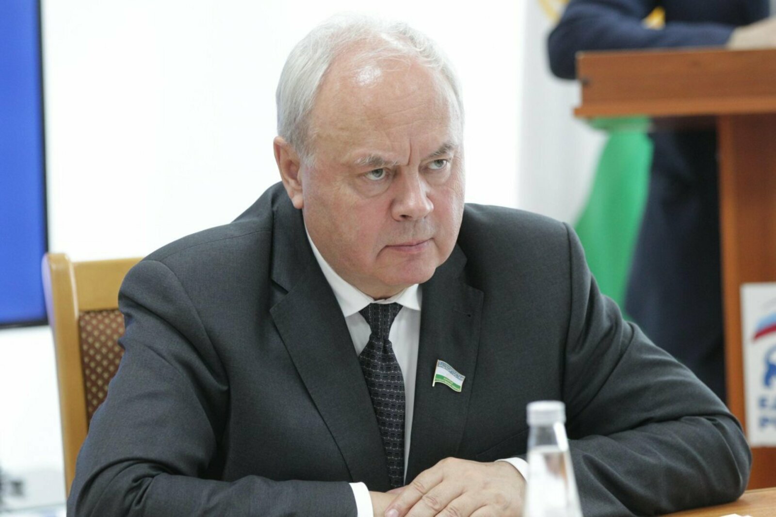 Константин Толкачев призвал депутатов Башкирии доказывать, что они «имеют право носить яйца»