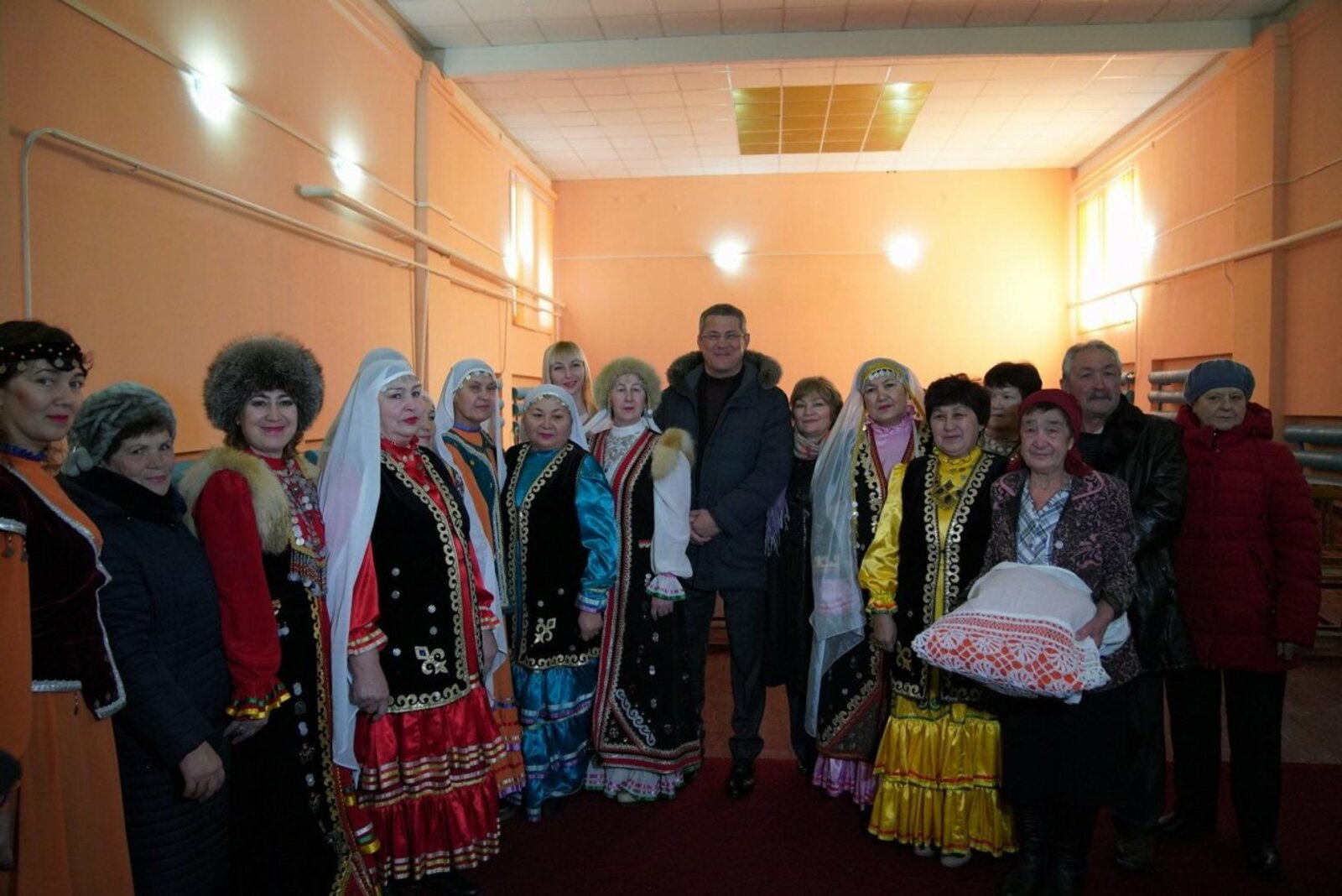 Олег Яровиков