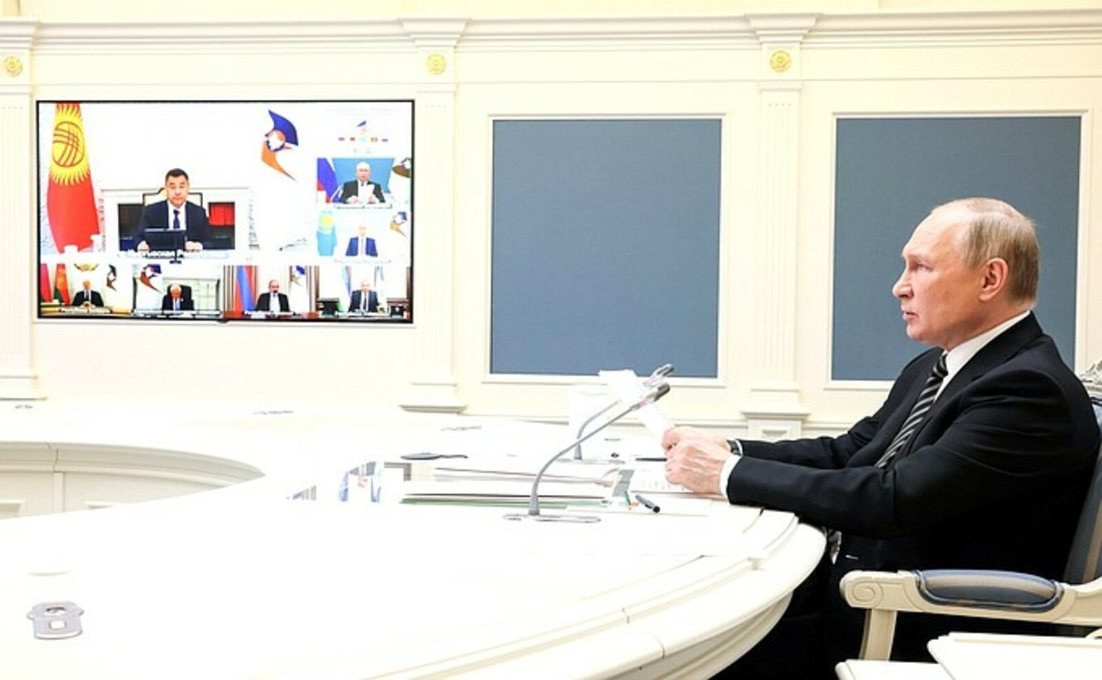 Владимир Путин - Юғары Евразия иҡтисад советы ултырышында