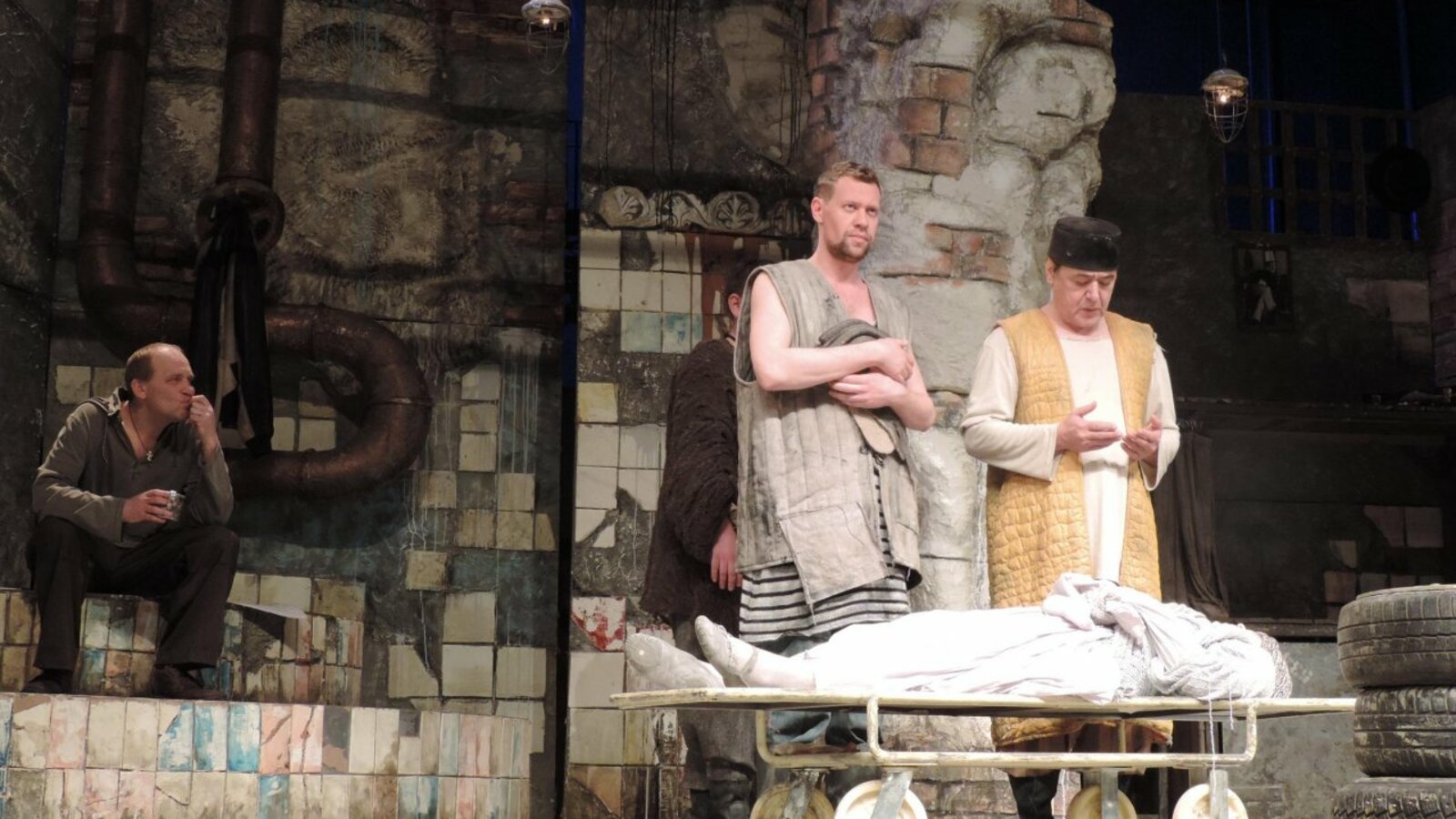 пресс-служба театра им. М. Карима