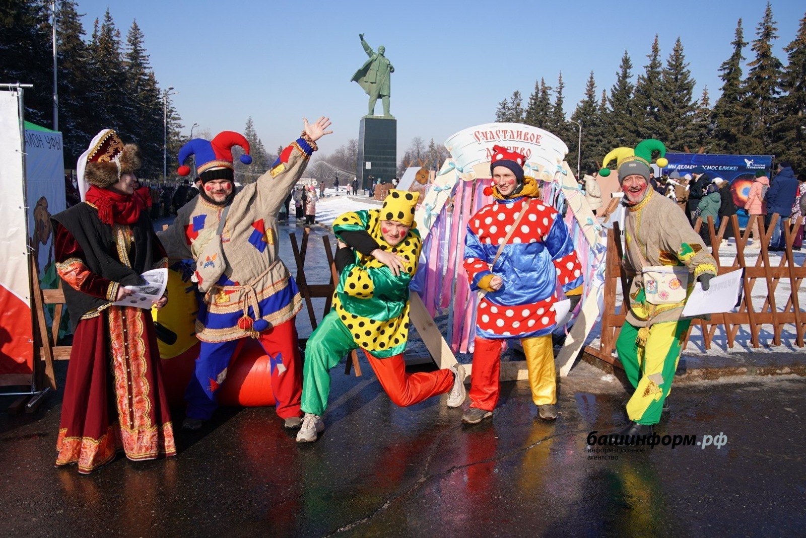 Олег Яровиков