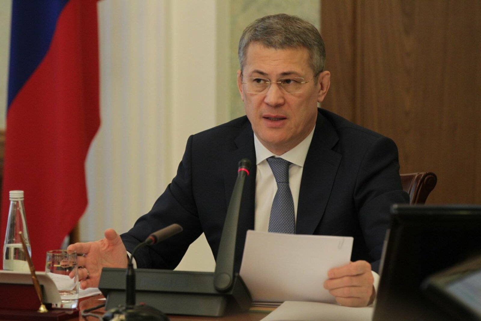 Олег Яровиков