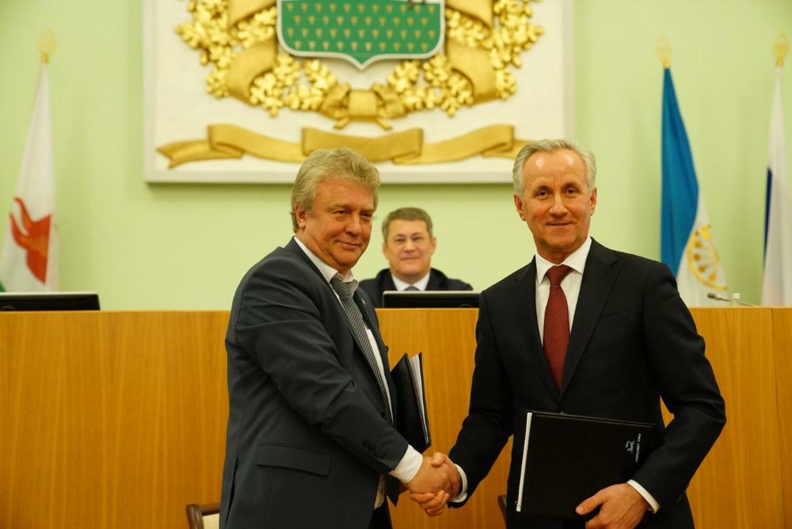 Олег Яровиков