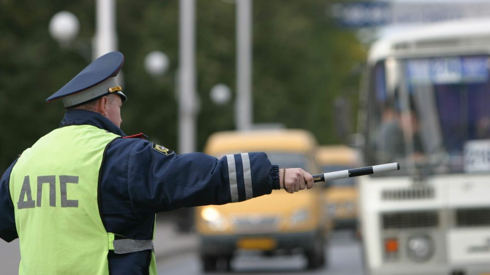 Олег Яровиков