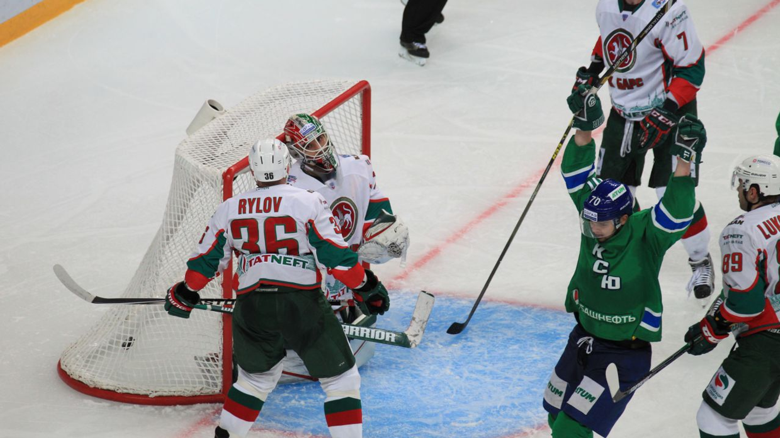 Олег Яровиков