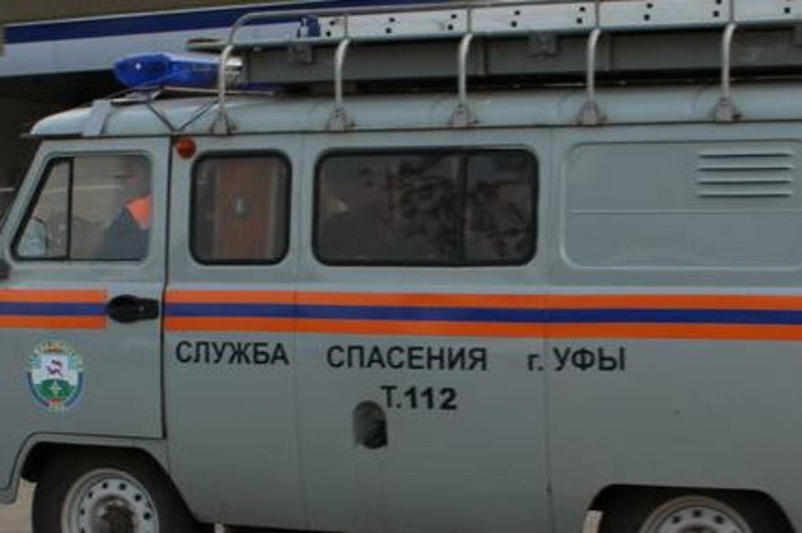 автор
