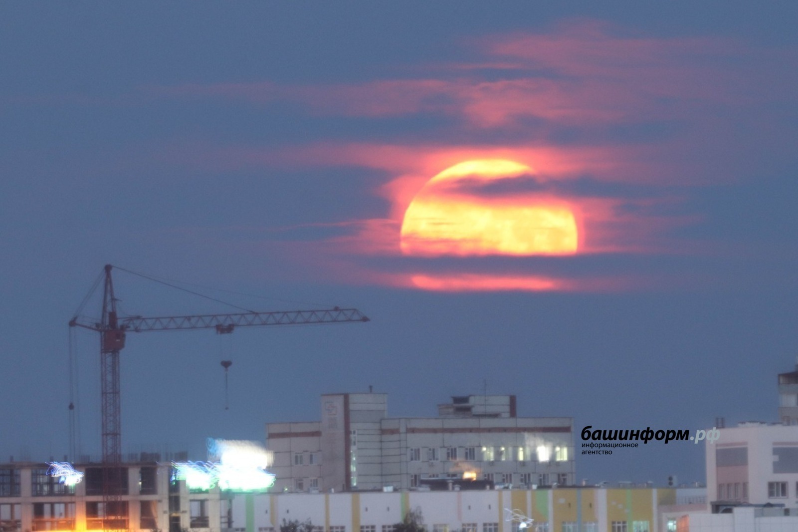 Станислав Шахов