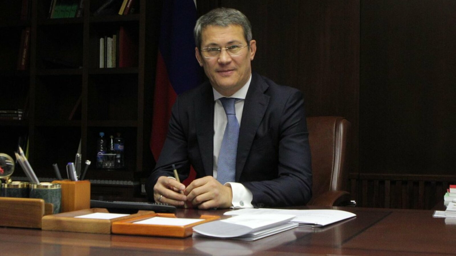 Олег Яровиков