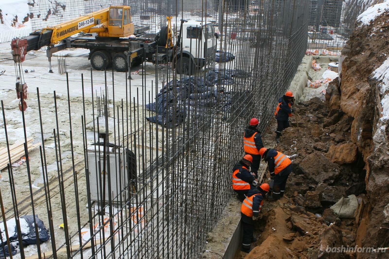 Андрей Старостин