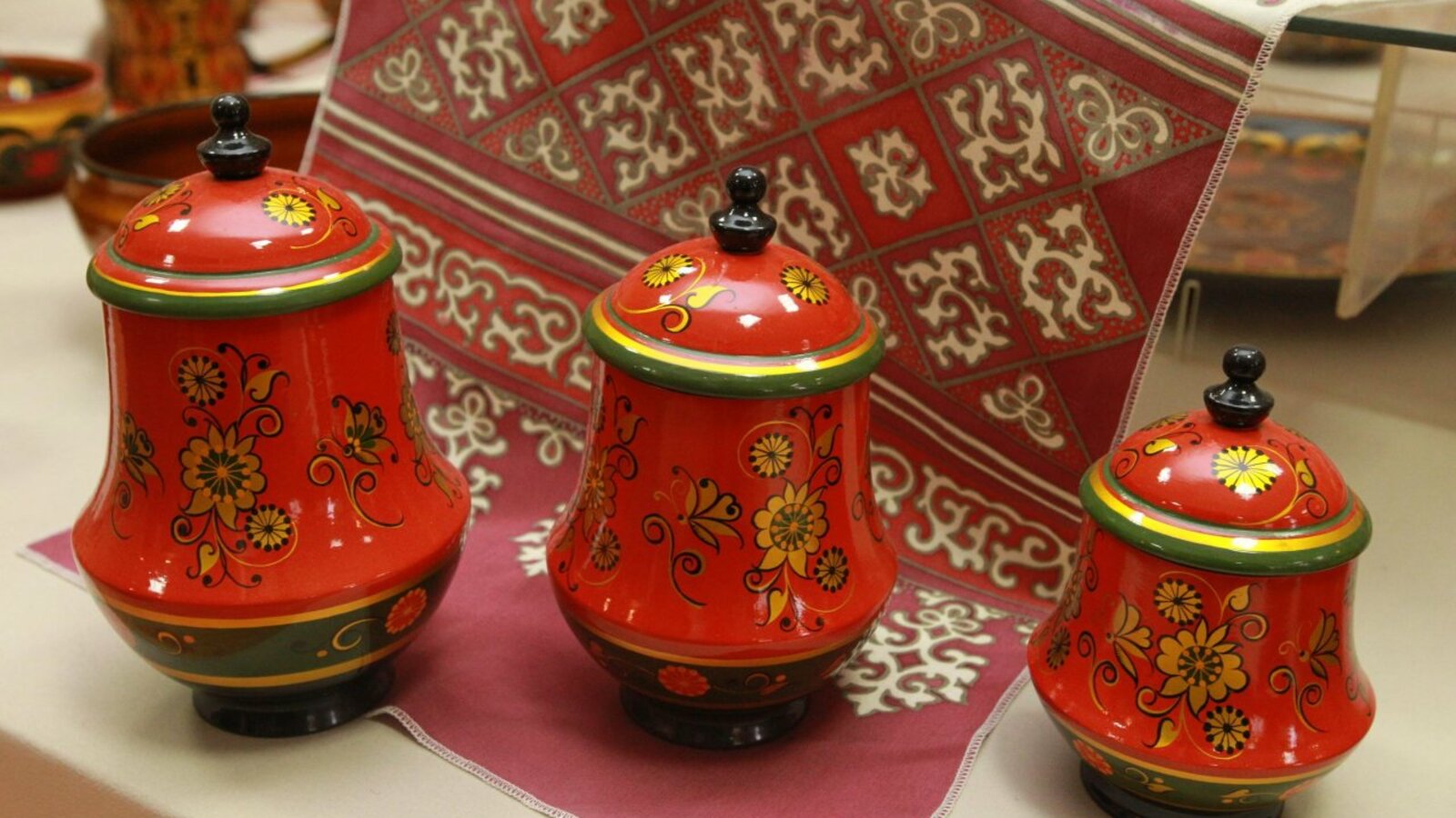 Олег Яровиков