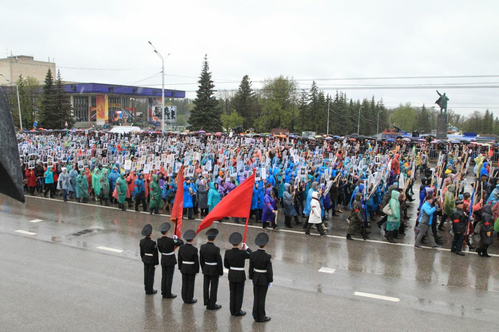 Олег Яровиков
