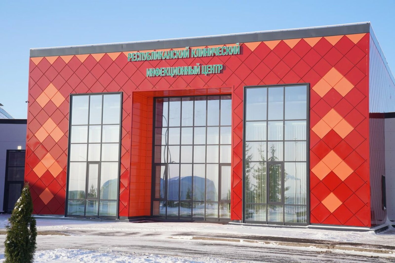 Олег Яровиков