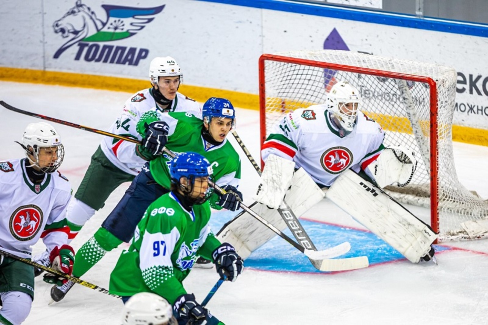 Казанские хоккеисты взяли реванш у «Толпара»