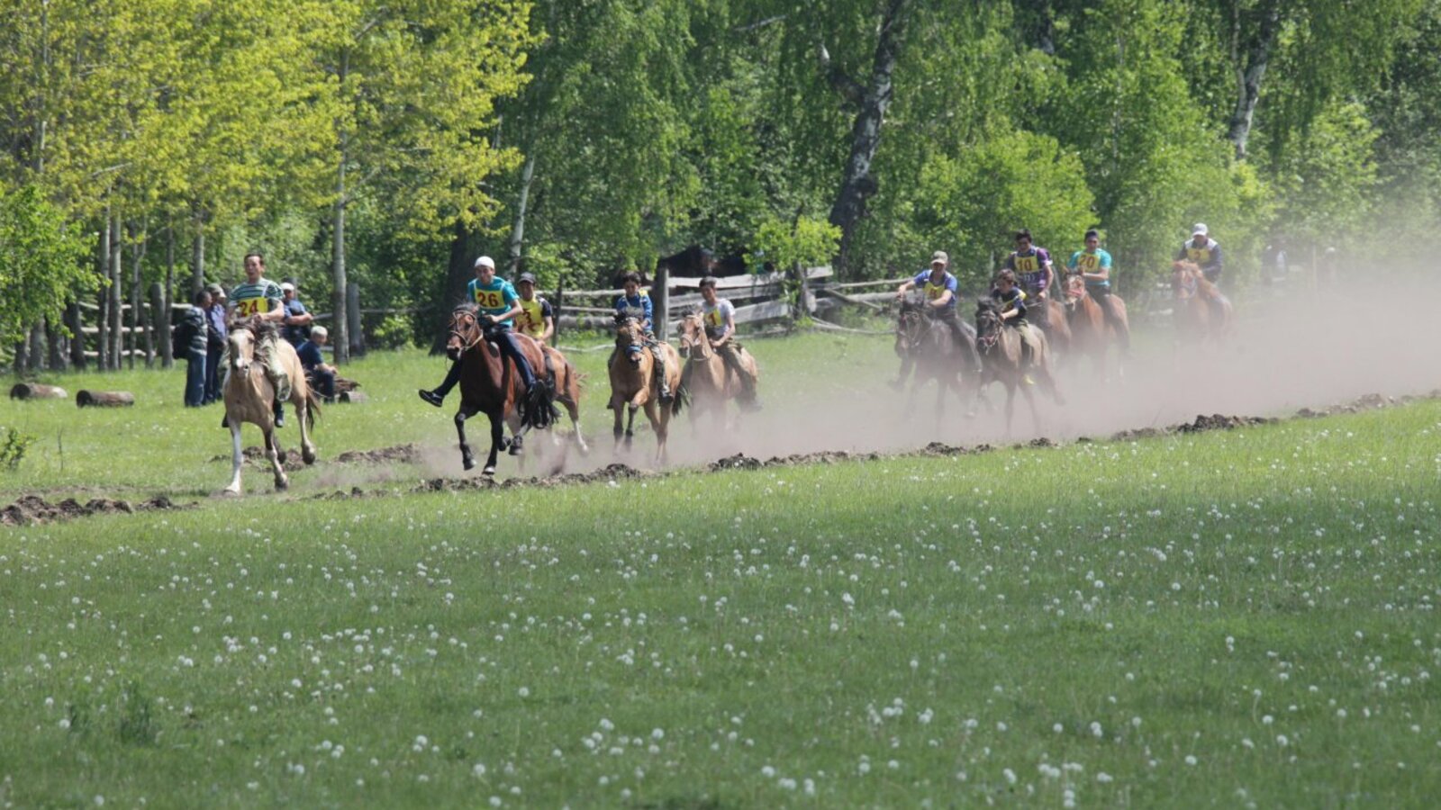 Олег Яровиков