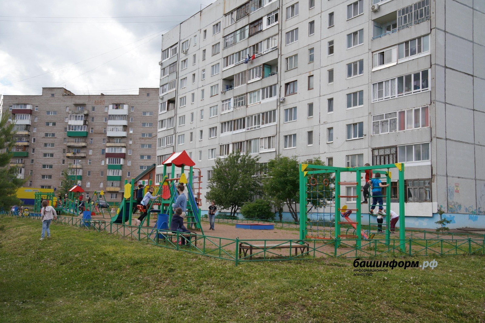 Олег Яровиков