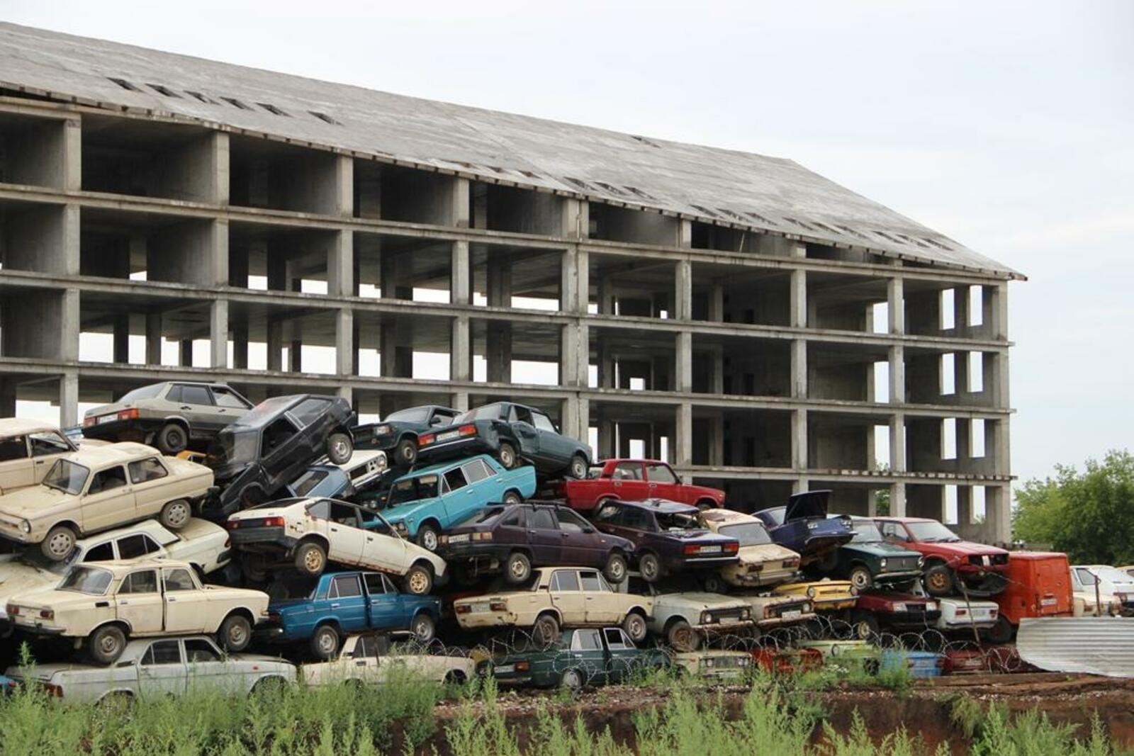 автор