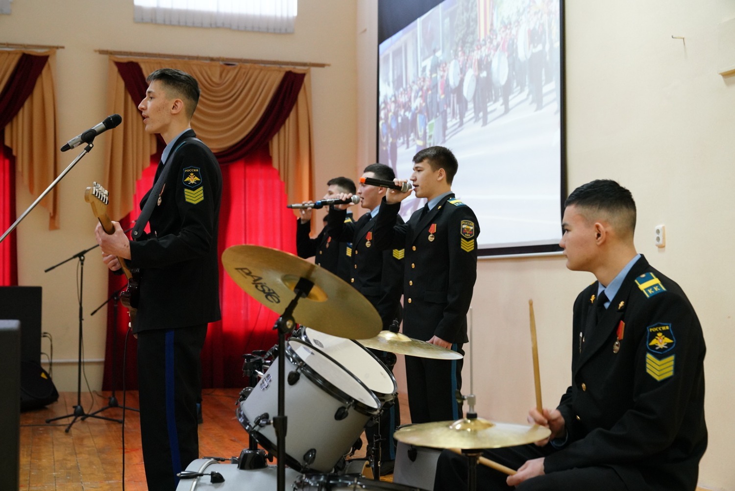 Олег Яровиков