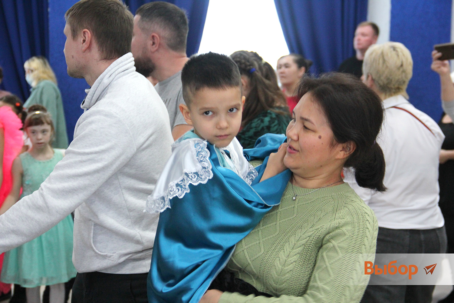 В Салавате гостями ёлок мэра города стали 700 детей