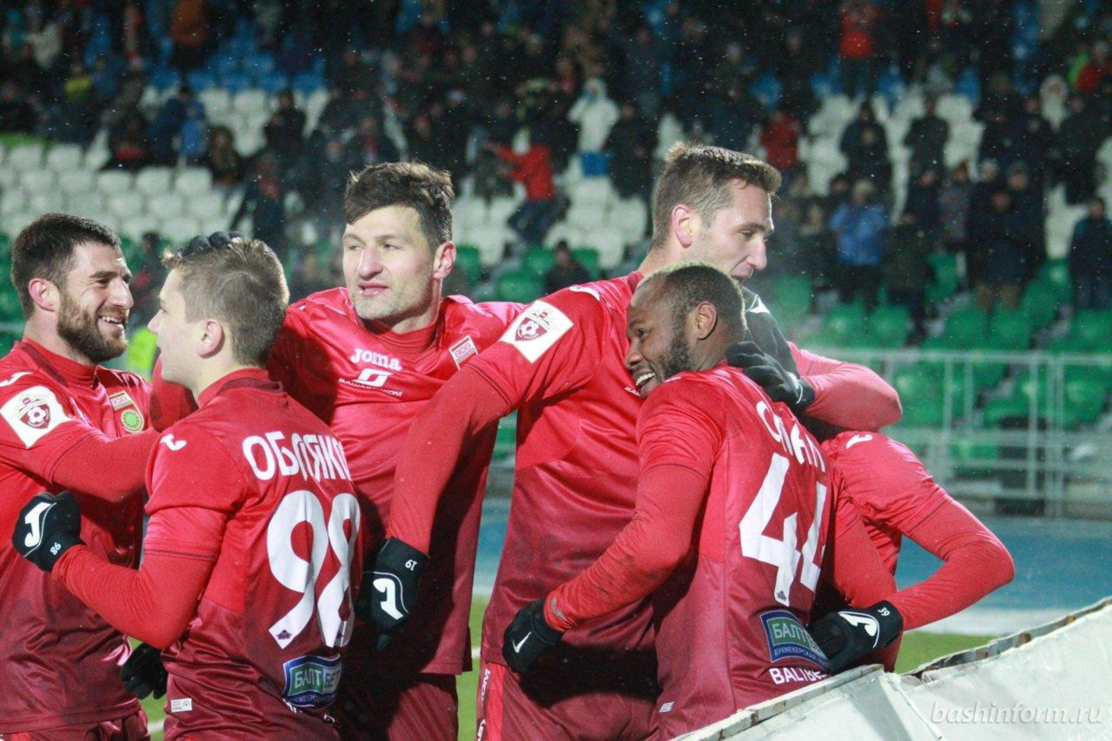 Олег Яровиков
