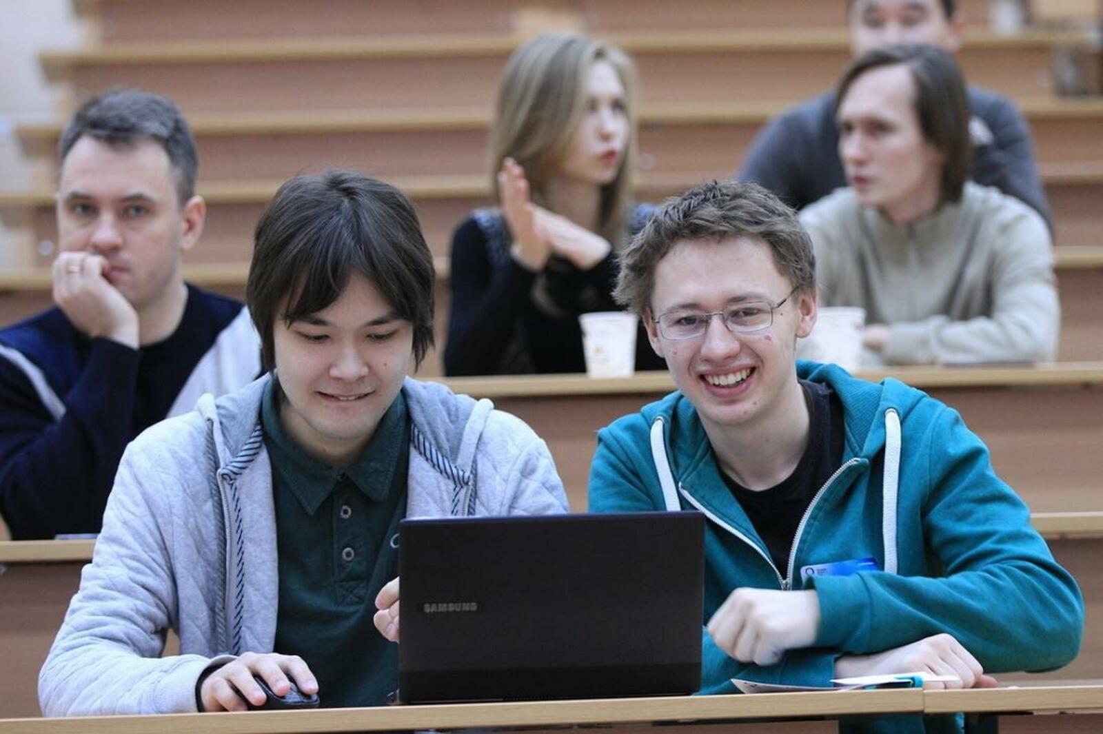 Олег Яровиков