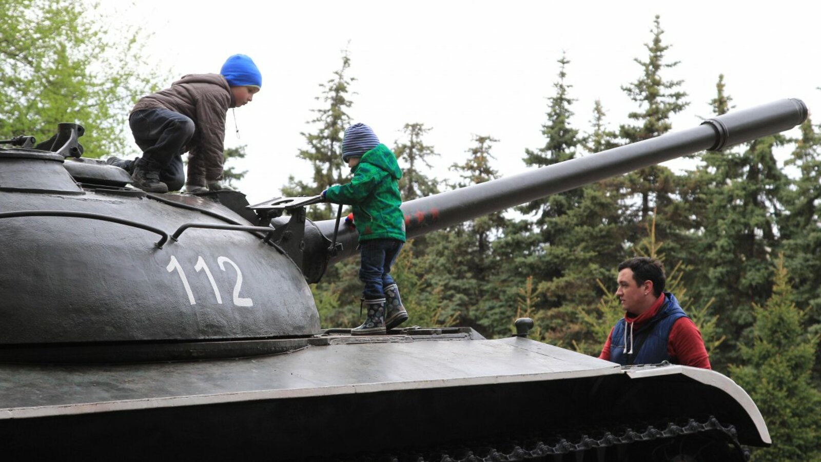 Олег Яровиков