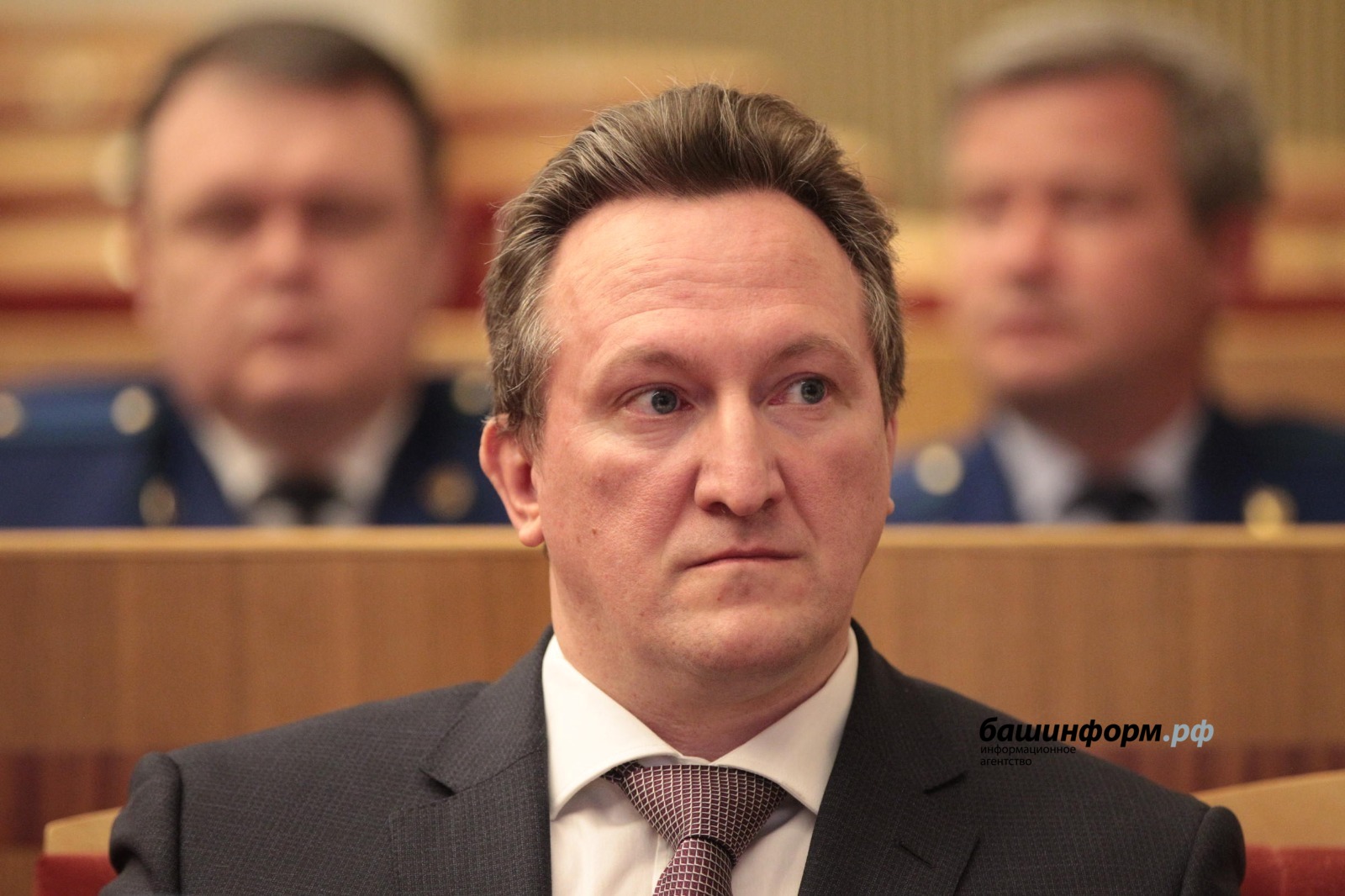 Олег Яровиков