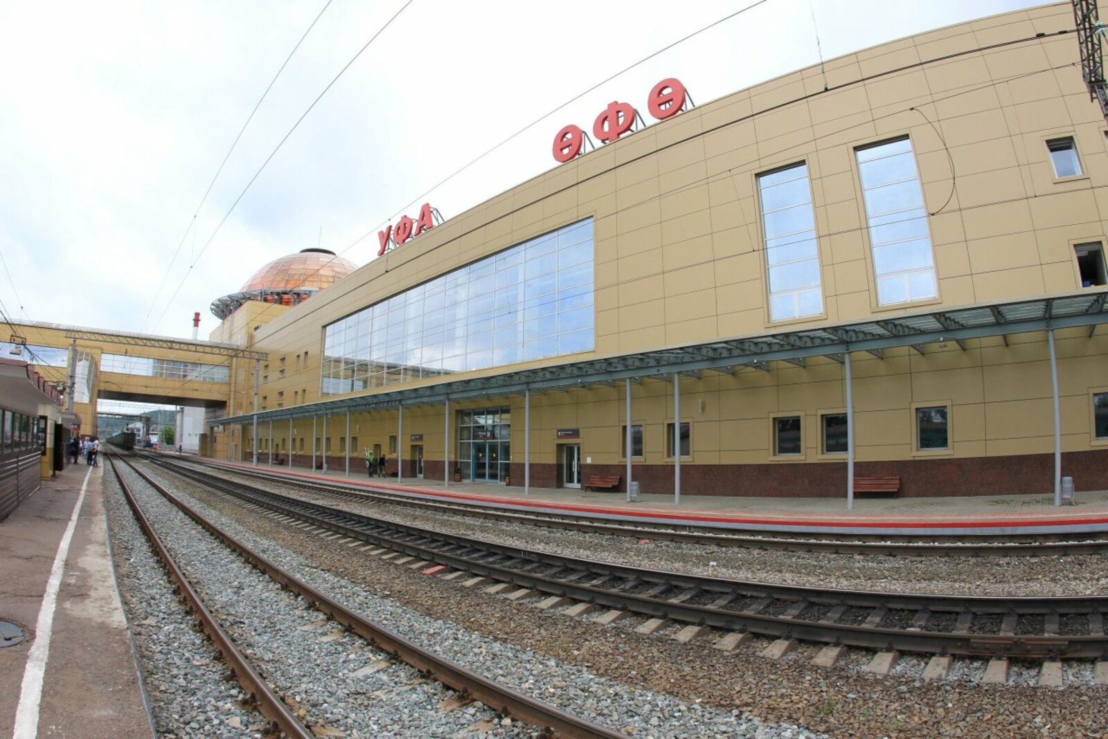 Олег Яровиков