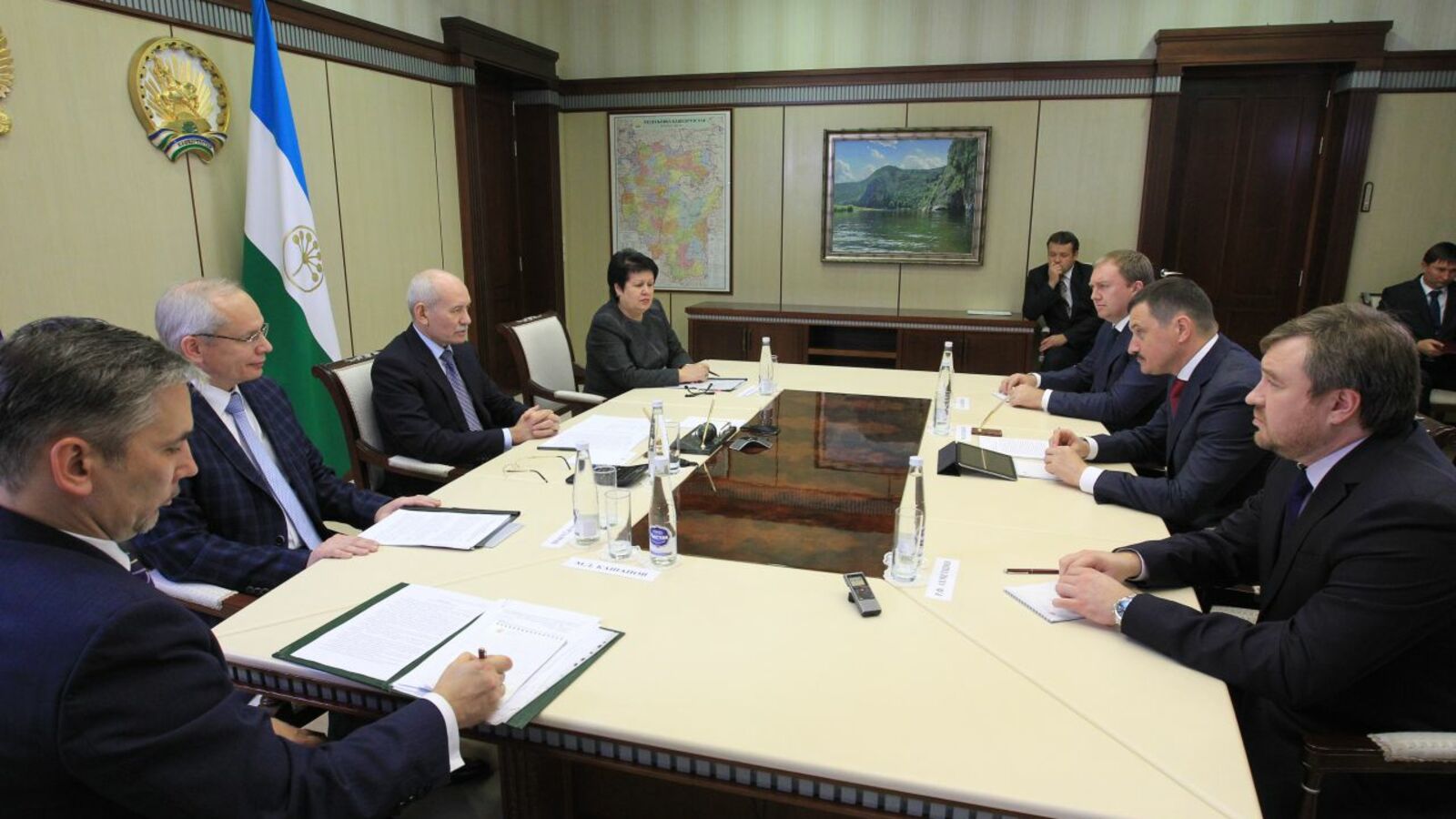 Олег Яровиков