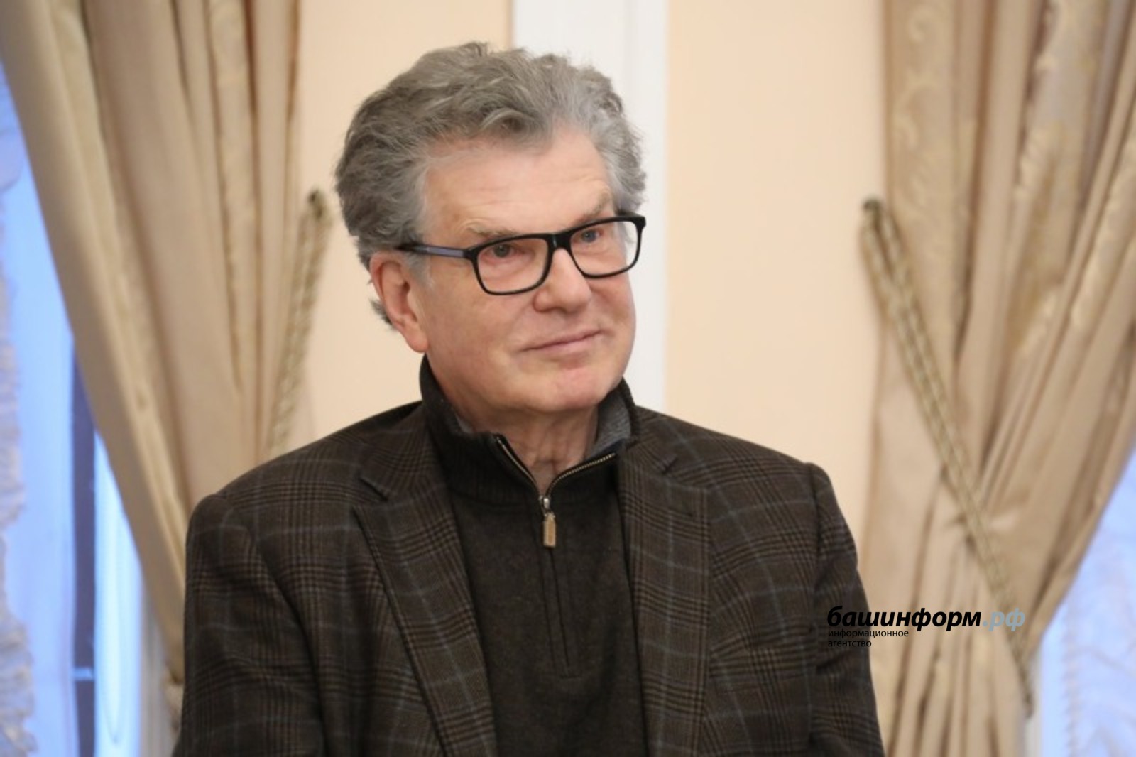 Валерий Шахов