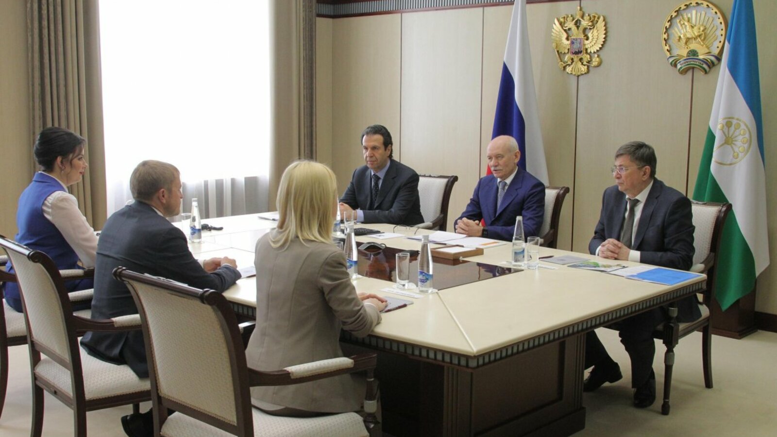 Олег Яровиков