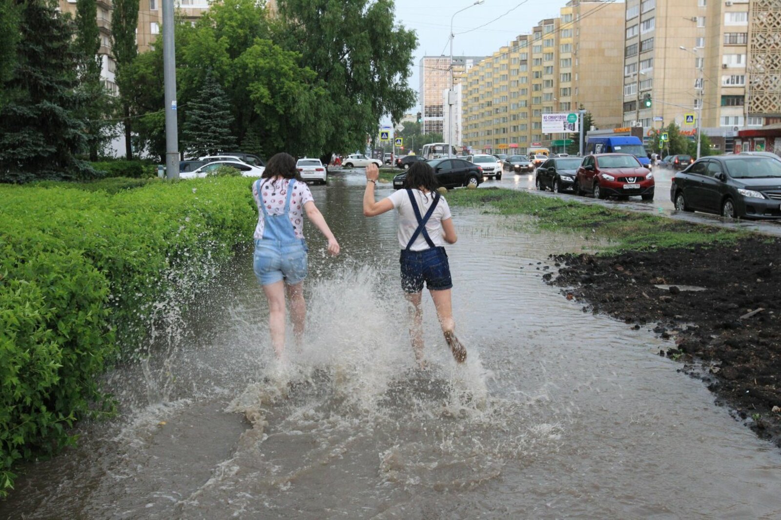 Олег Яровиков