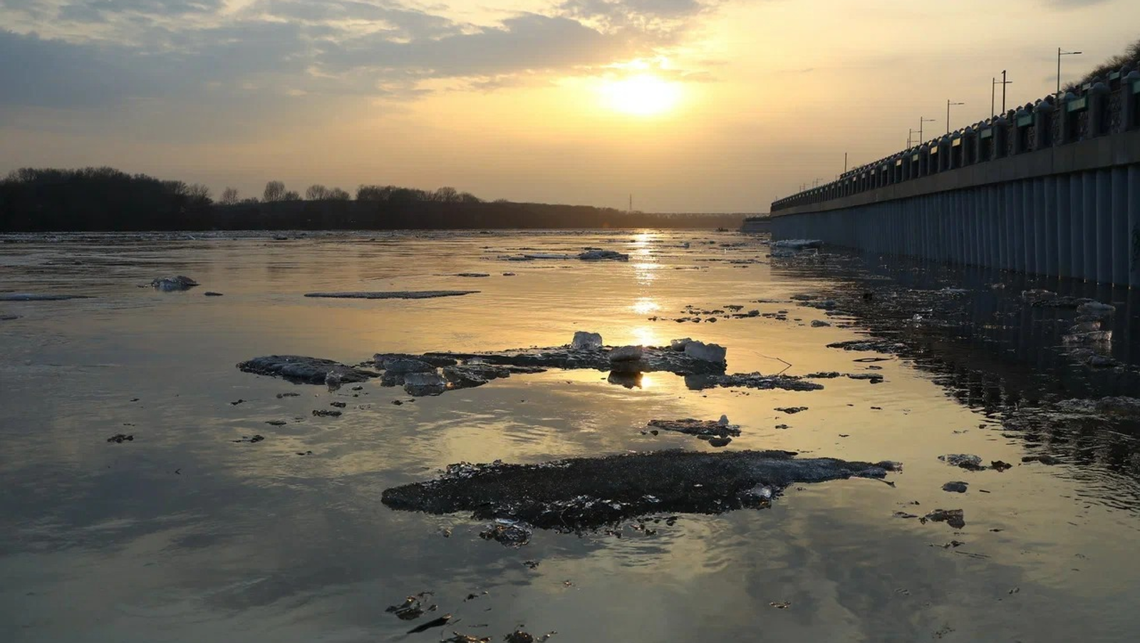 Валерий Шахов