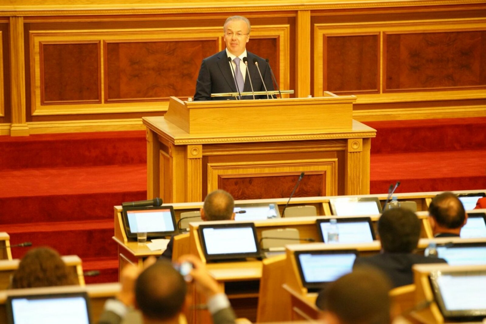 Олег Яровиков